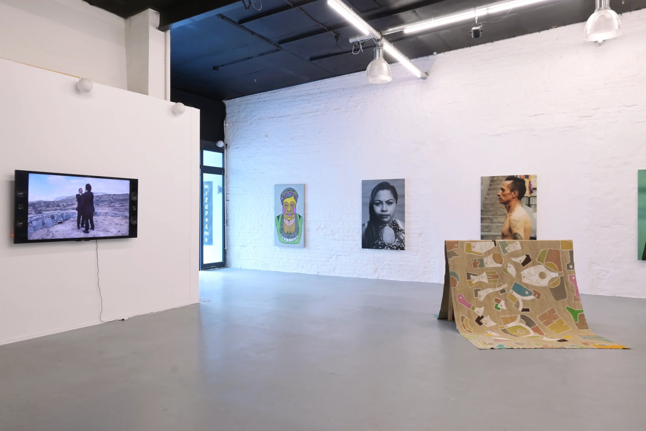 Wild Palms exhibition view of El primero que ría