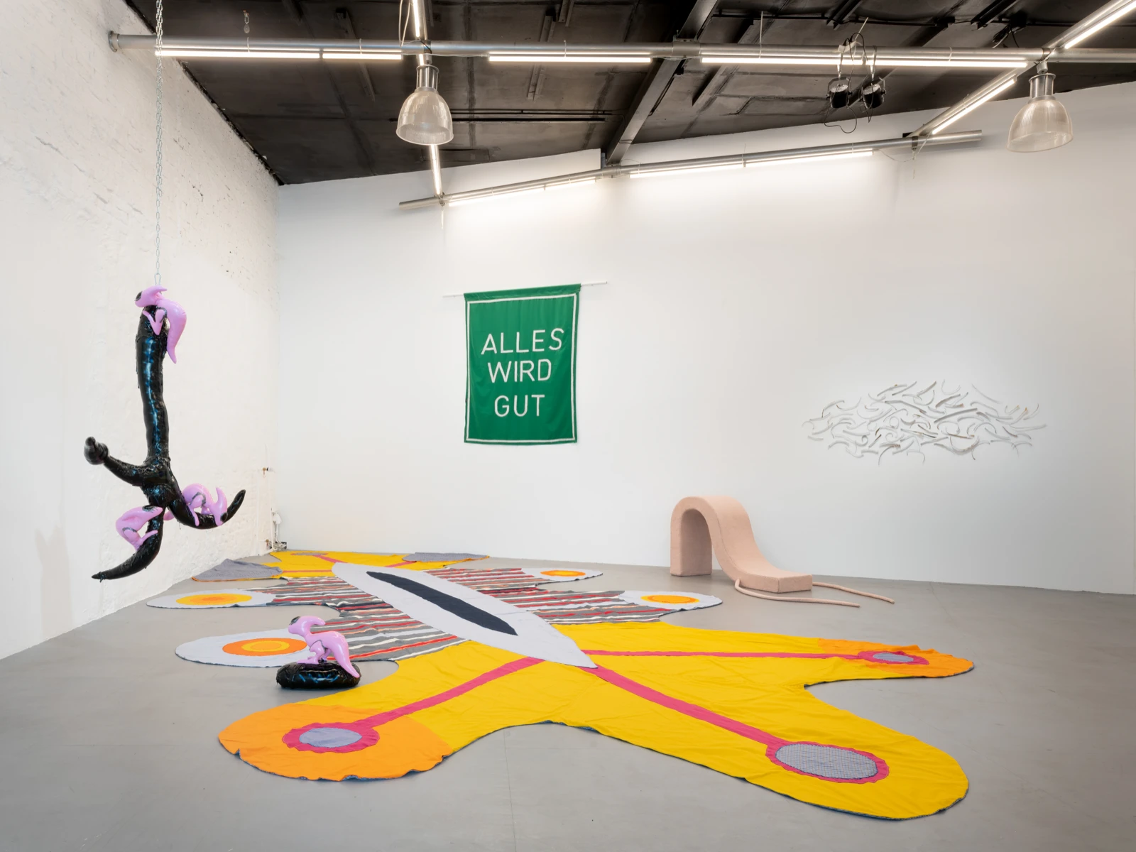 Club Quarantina, exhibition view at Wildpalms, Düsseldorf, curated by Gilles Neiens