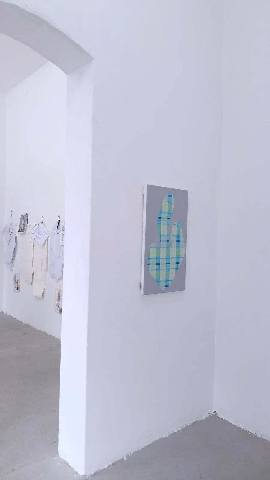 Christian Seybold, cactus-shaped plaid painting. Installation view from Practices of Moving, curated by Alexandra Meffert and Jorge Sanguino.