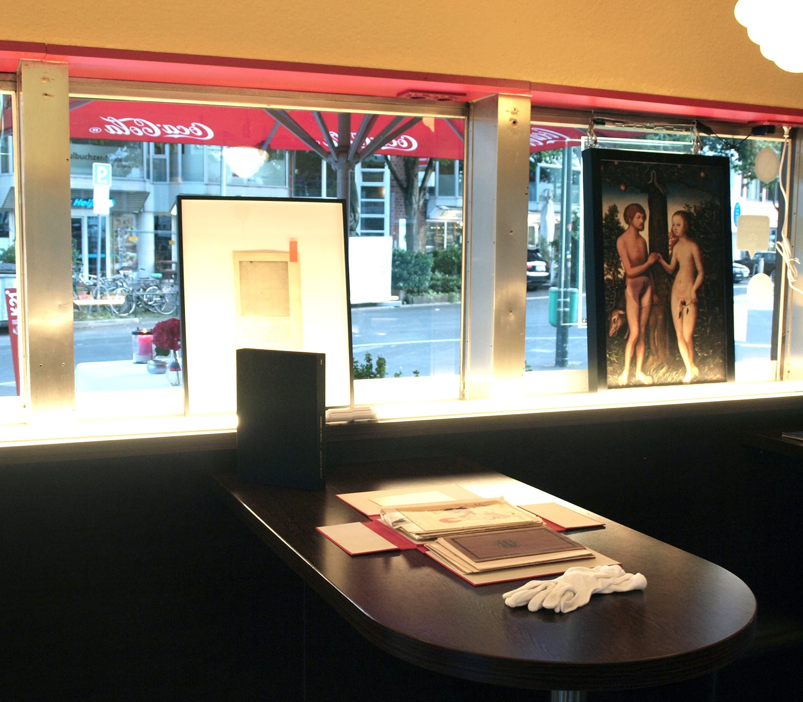 Installation view, BOOKS, wildpalms Düsseldorf.