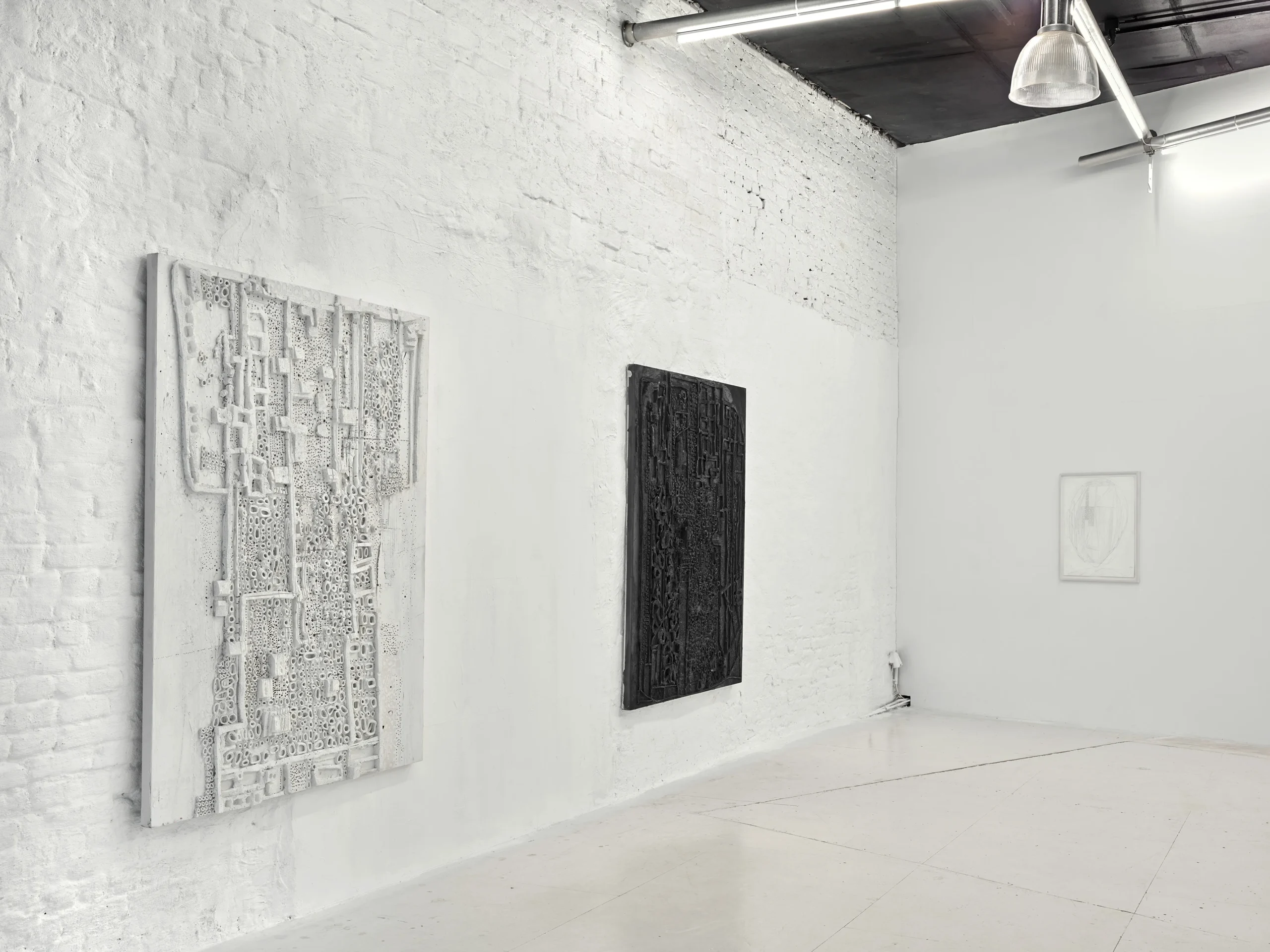 Lauriston Avery, Deaf Bats Blind Shepherds, installation view at wildpalms, curated by Alexandra Meffert