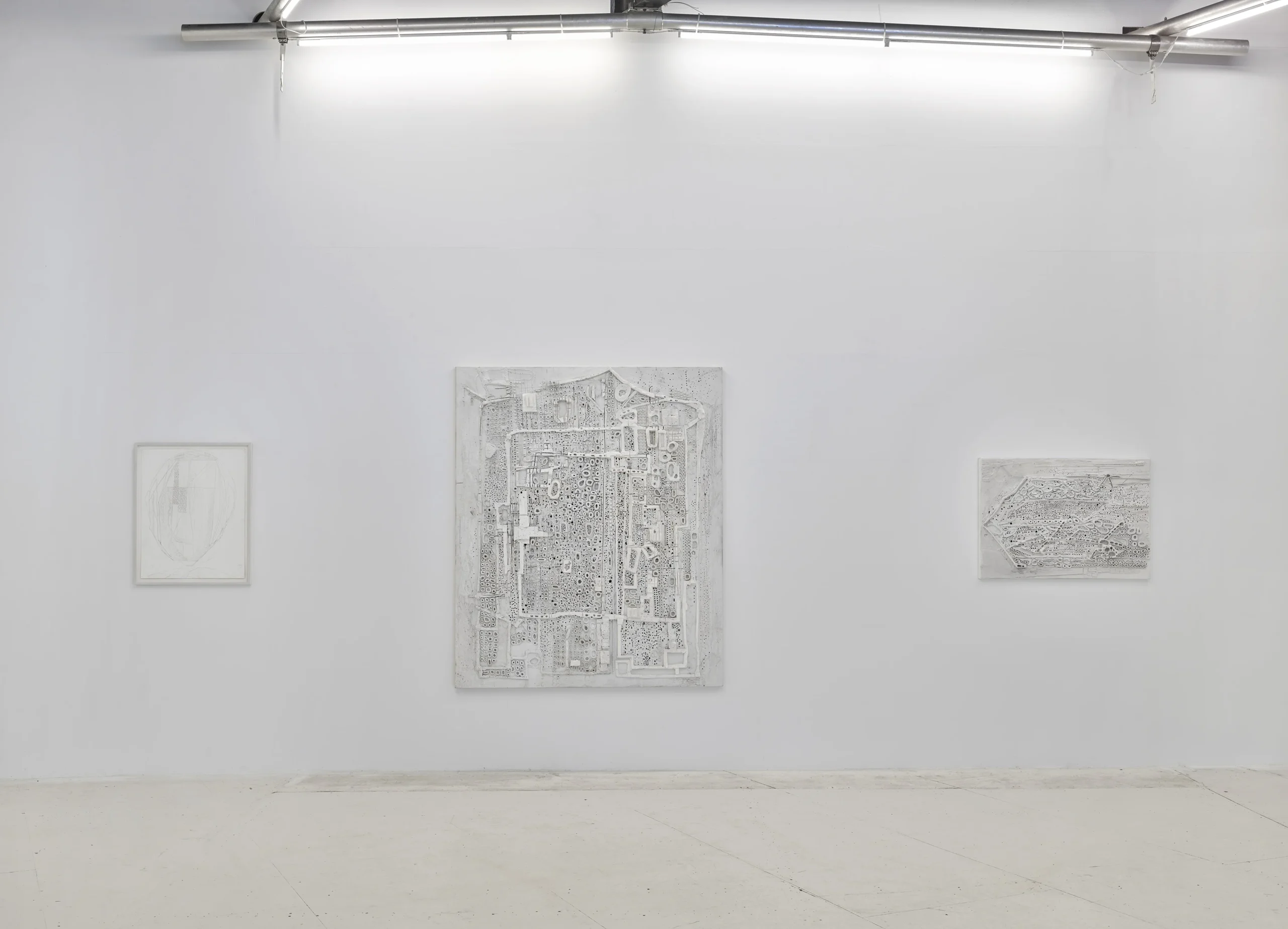Lauriston Avery, Deaf Bats Blind Shepherds, installation view at wildpalms, curated by Alexandra Meffert