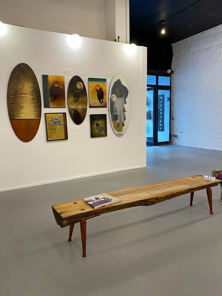 Bird paintings, mirror piece and wood bench by Robert Elfgen, Passage exhibition at wildpalms Düsseldorf, curated by Jorge Sanguino