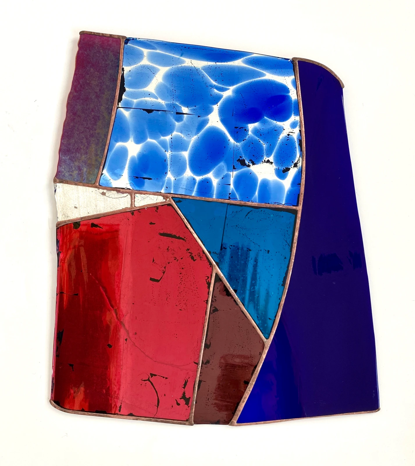Paul Hance stained glass wall work in blue and red tones, Passage exhibition at wildpalms Düsseldorf, curated by Jorge Sanguino